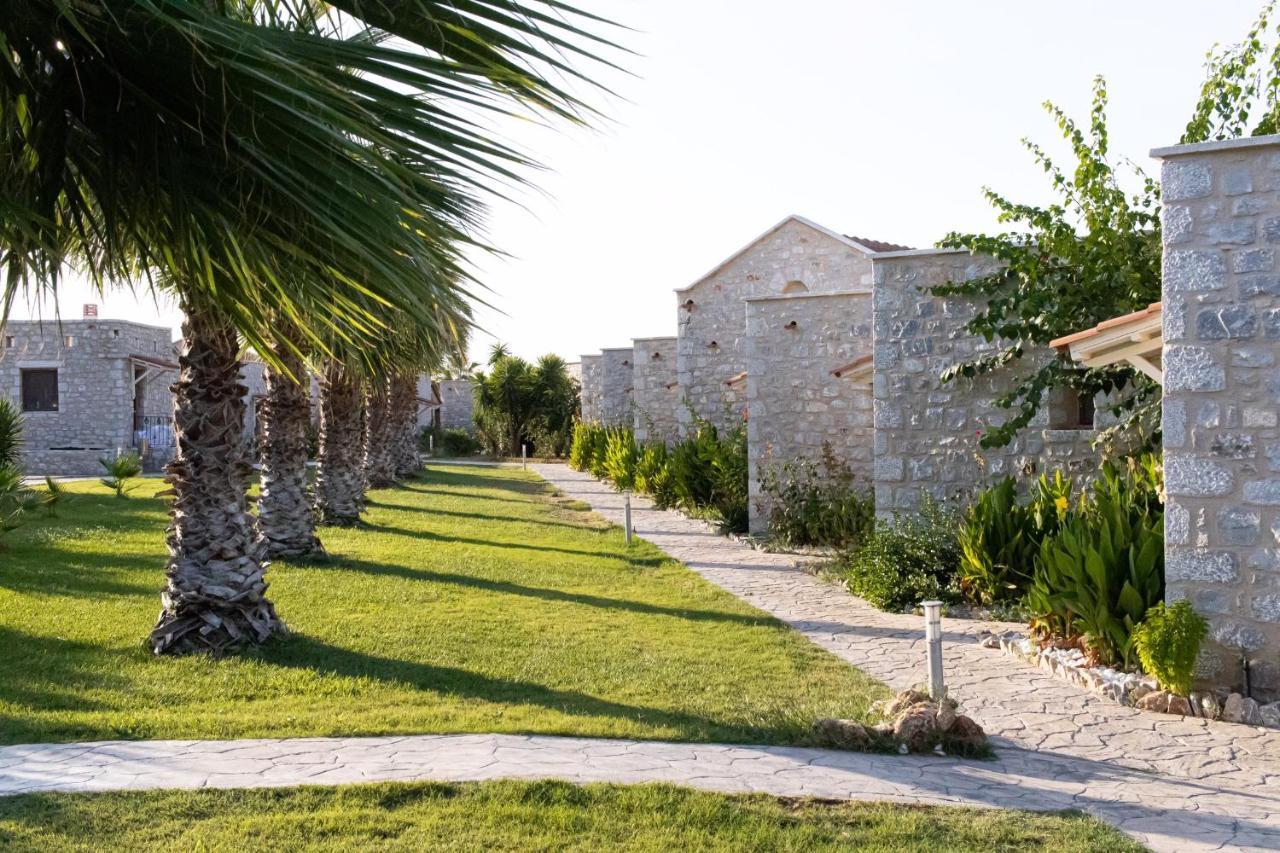 Aktaion Resort Гитион Экстерьер фото