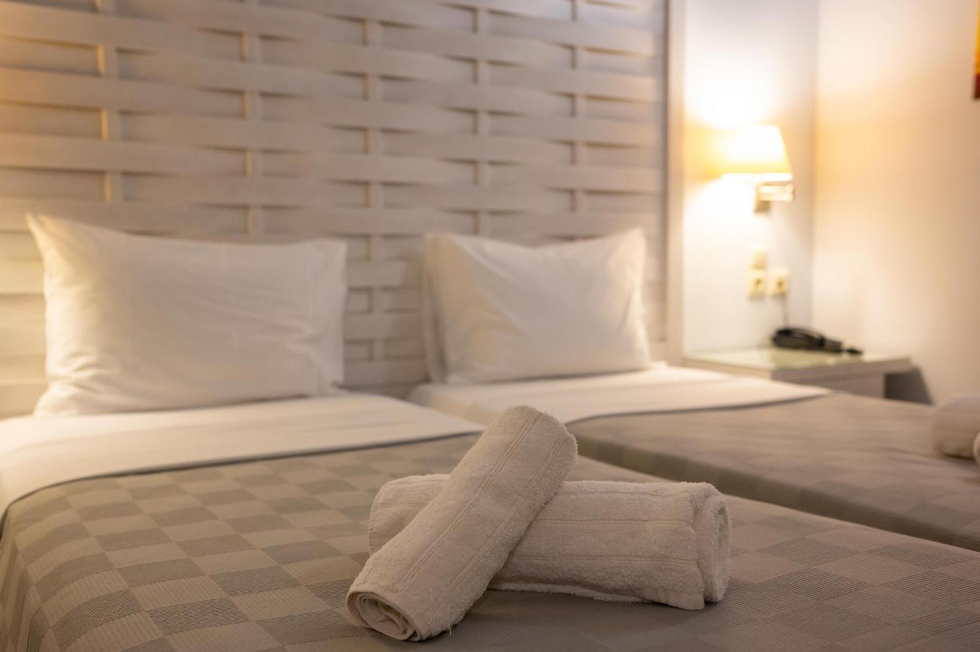 Aktaion Resort Гитион Экстерьер фото