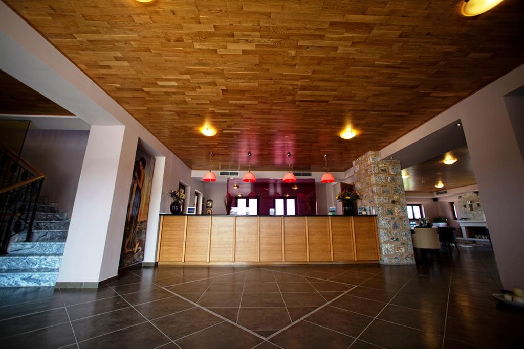 Aktaion Resort Гитион Экстерьер фото